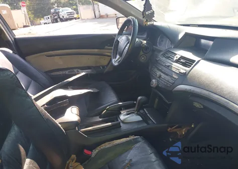 2009 Honda Accord 3.5 Ex-L from USA, damaged, VIN 1HGCS22879A000821